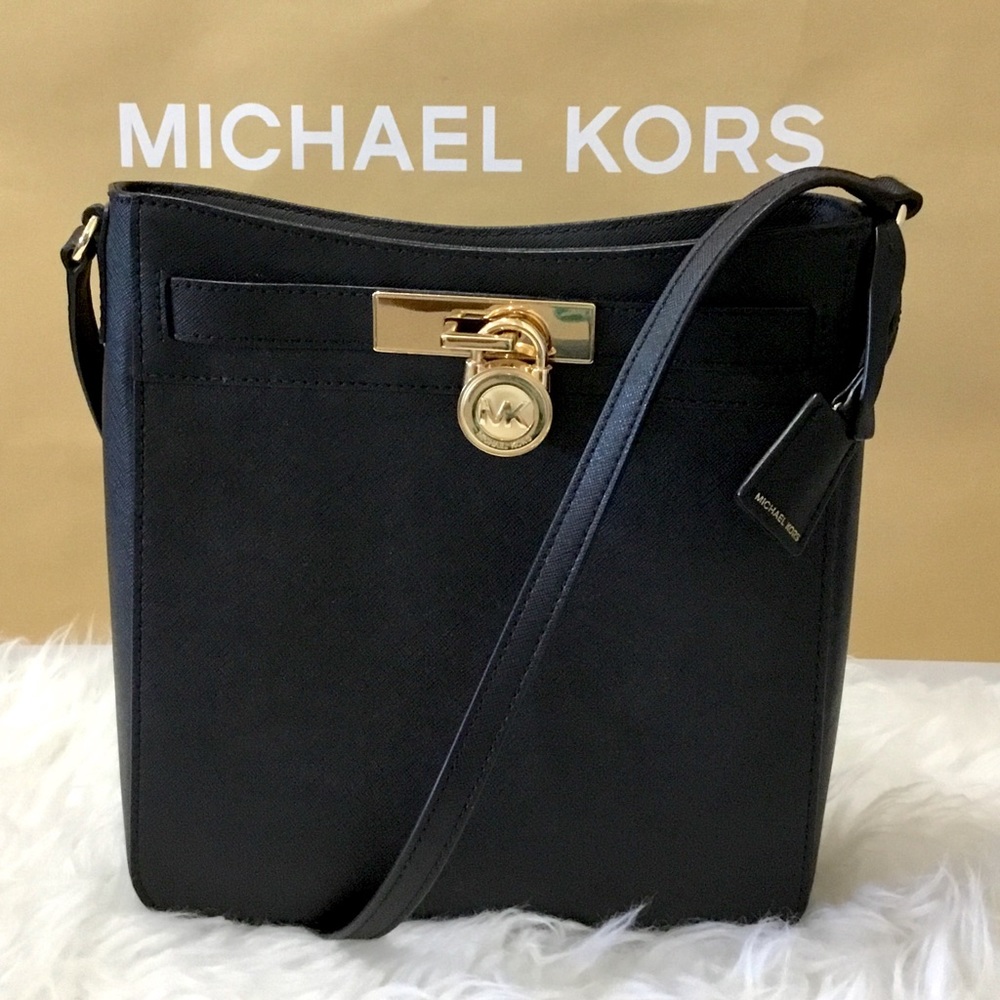 Michael Kors Hamilton Traveler Messenger Crossbody